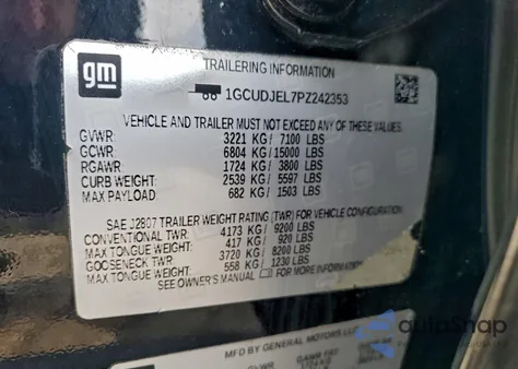 2023 Chevrolet Silverado K1500 High Country z USA, uszkodzony, nr VIN 1GCUDJEL7PZ242353